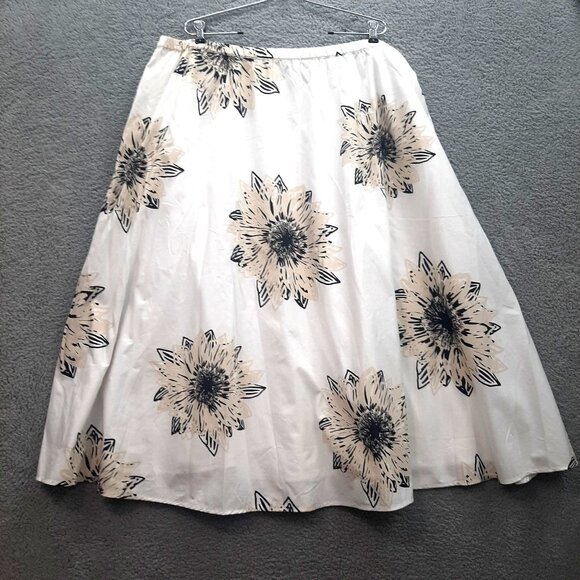 Coldwater Creek Womens White & Black Floral Skirt sz 2X Elastic Waist rockabilly - Picture 5 of 8